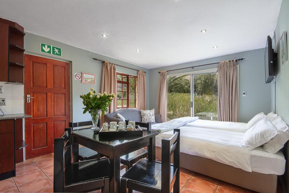 Kingfisher Hollow Gordons Bay Exterior photo