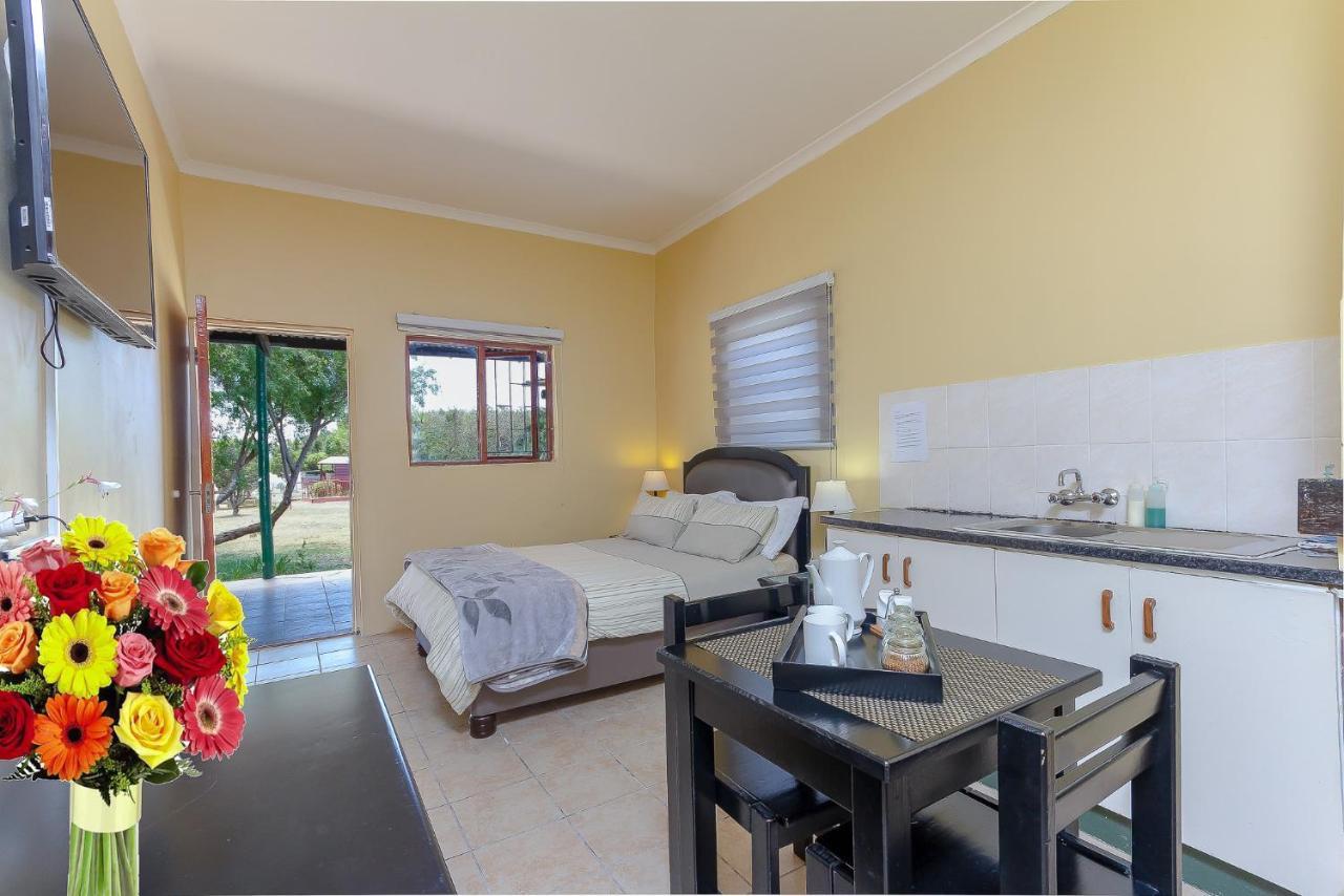 Kingfisher Hollow Gordons Bay Exterior photo